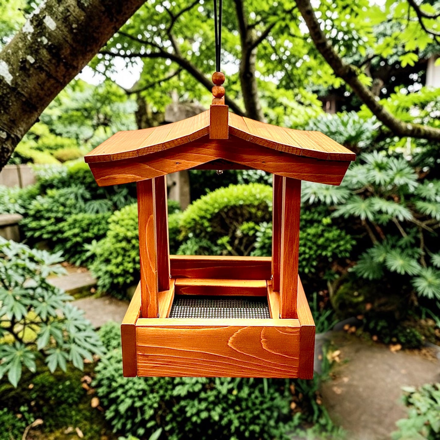 Yagura Bird Feeder