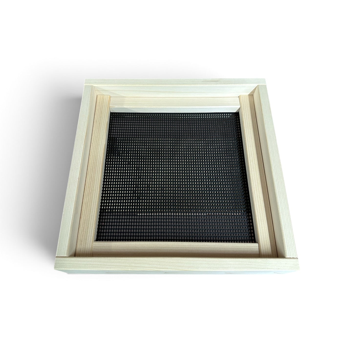Cedar Post Mount Platform Bird Feeder: Pole Mounted Outdoor Platform Feeder